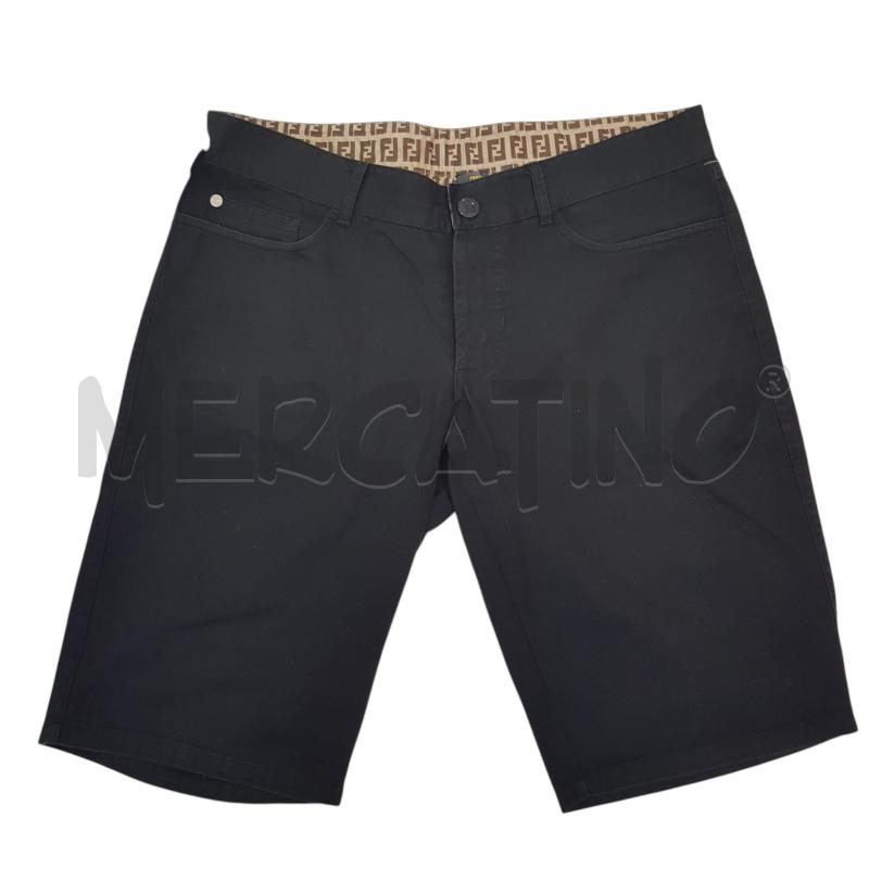 SHORTS U FENDI  5TAS CHE NERI | Mercatino dell'Usato Civitavecchia 1