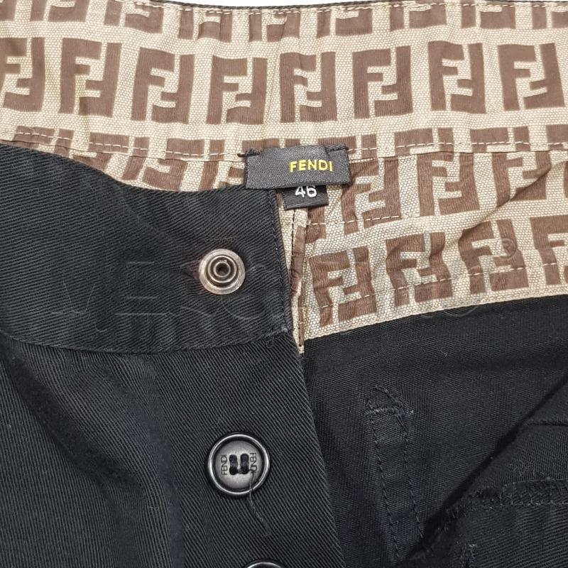 SHORTS U FENDI  5TAS CHE NERI | Mercatino dell'Usato Civitavecchia 4