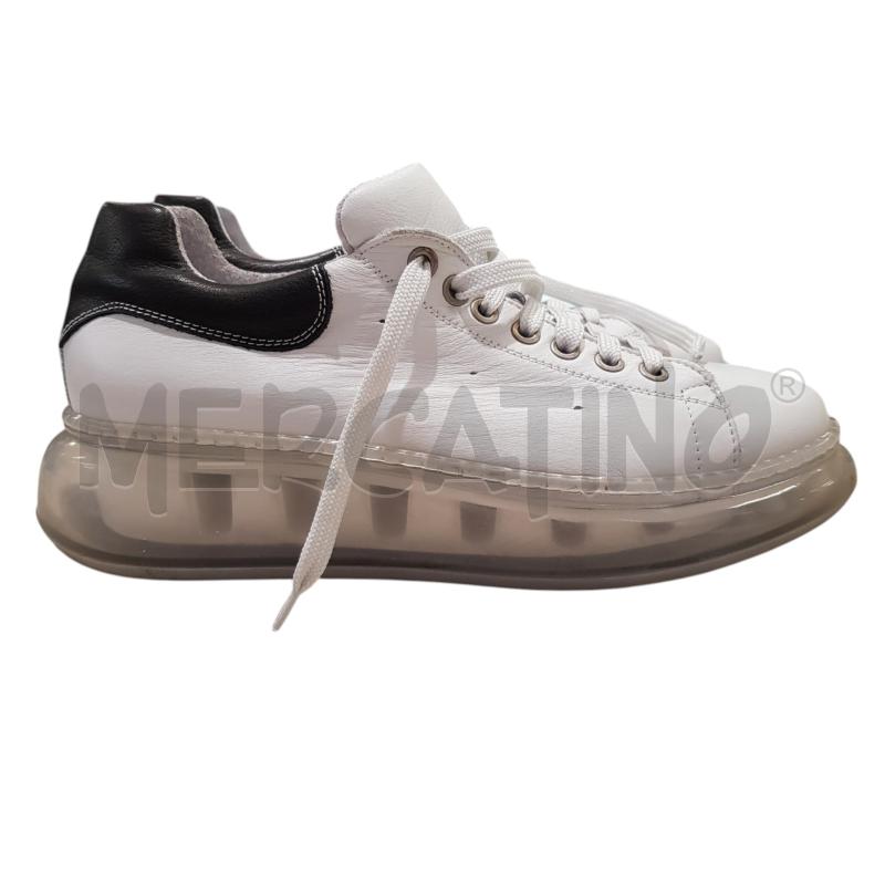 SNEAKERS D JOANN BIANCHE SUOLA GOMMA TRASPARENTE | Mercatino dell'Usato Civitavecchia 1