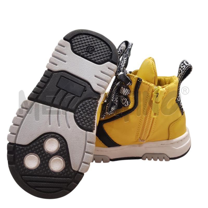 SNEAKERS MOSCHINO ALTE GIALLE PATCH TEDDY | Mercatino dell'Usato Civitavecchia 5