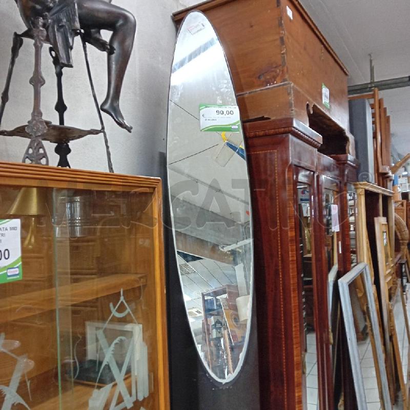 SPECCHIO UNGHIA 170 CM | Mercatino dell'Usato Civitavecchia 1