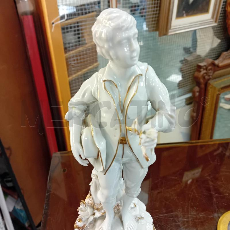 STATUINA MANIFATTURA CAPO DI MONTE CARPIE UOMO 31X14 CM | Mercatino dell'Usato Civitavecchia 5
