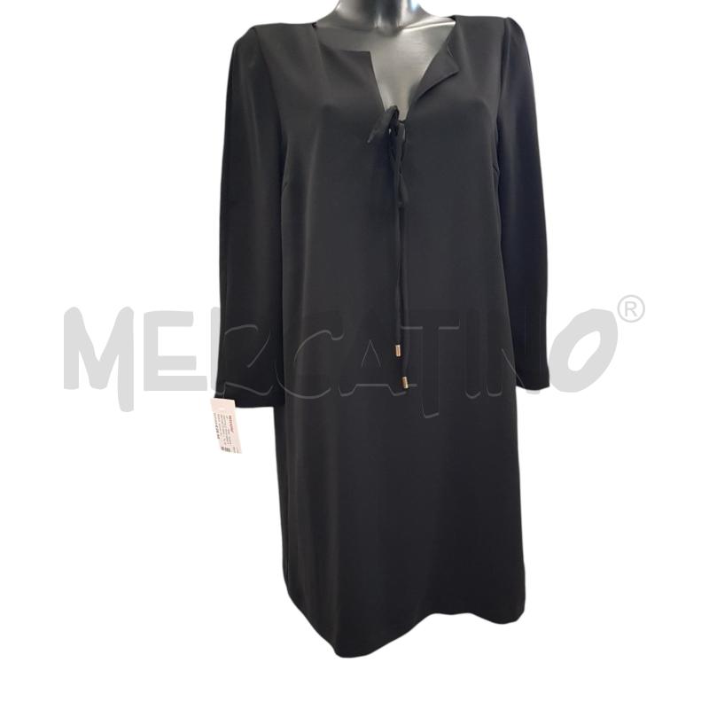 VESTITO D TOYG NERO FIOCCHETTO MAN  LUNGA | Mercatino dell'Usato Civitavecchia 1
