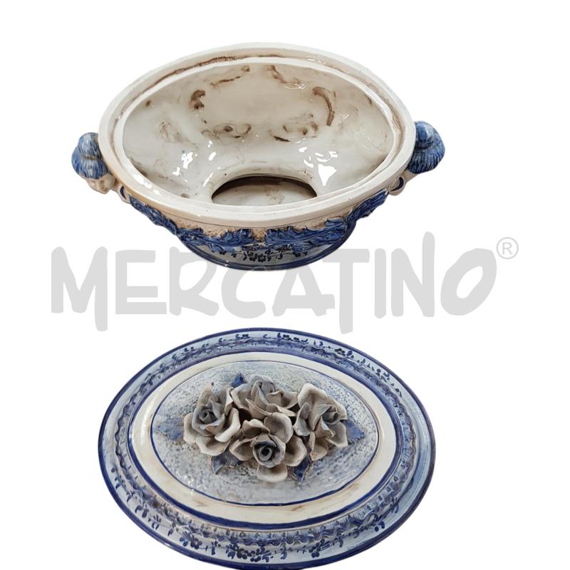 ZUPPIERA CERAMICA ARTISTICA BLU/BIANCA | Mercatino dell'Usato Civitavecchia 5