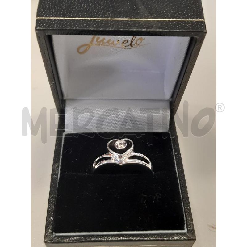 ANELLO DONNA ARG CENTRALE CUORE PUNTO LUCE | Mercatino dell'Usato Roma rebibbia 1