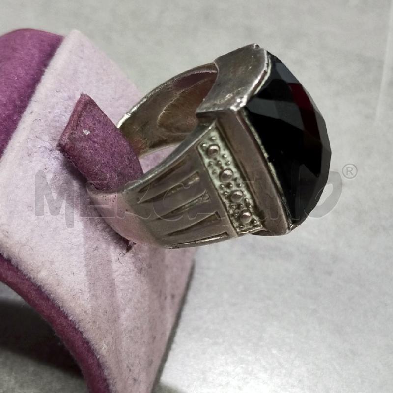 ANELLO DONNA ARG ONICE NERA RETTANGOLARE SFACCETTATA INCISIONI LATERALI | Mercatino dell'Usato Roma rebibbia 2