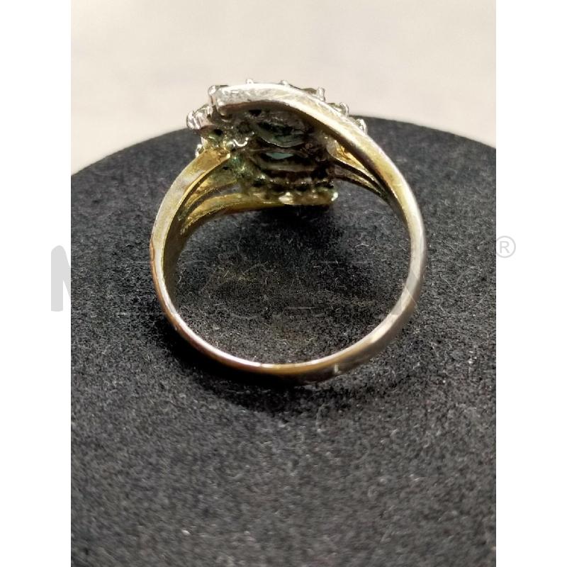ANELLO DONNA FORMA MARGHERITA | Mercatino dell'Usato Roma rebibbia 2