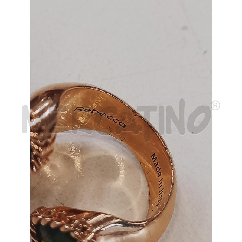 ANELLO DONNA REBECCA DORATO 3 PIETRE SFACC SINTETICHE | Mercatino dell'Usato Roma rebibbia 3