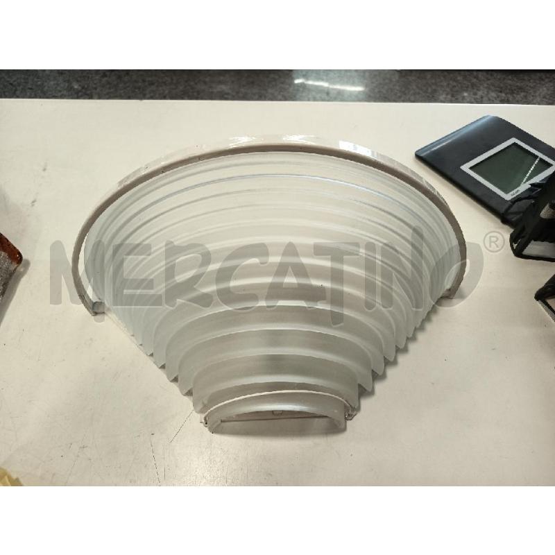 APPLIQUE ARTEMIDE EGISTO 38 | Mercatino dell'Usato Roma rebibbia 1