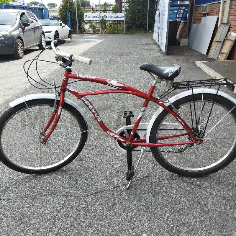 BICICLETTA FREJUS ROSSA E BIANCA | Mercatino dell'Usato Roma rebibbia 1