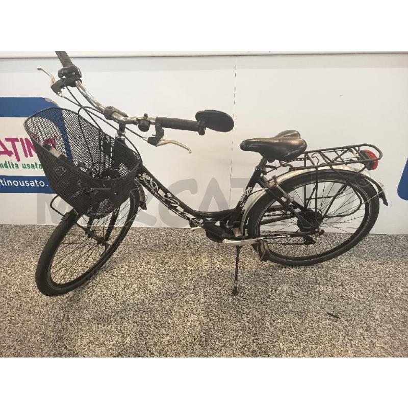 BICICLETTA NERA VENERE DIS BIANCHI+ACC | Mercatino dell'Usato Roma rebibbia 1