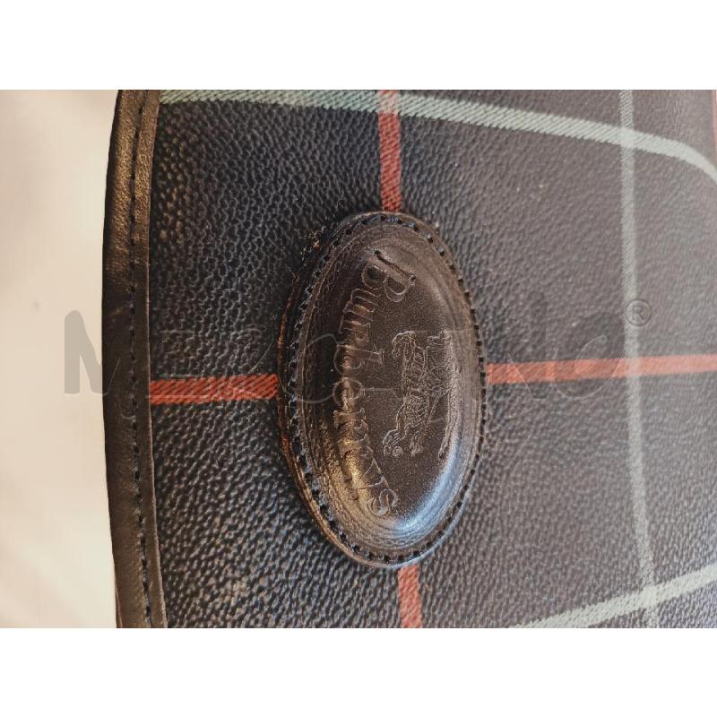BORSA DONNA BURBERRYS BLU DA RIV. | Mercatino dell'Usato Roma rebibbia 2