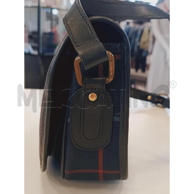 BORSA DONNA BURBERRYS BLU DA RIV. | Mercatino dell'Usato Roma rebibbia 3