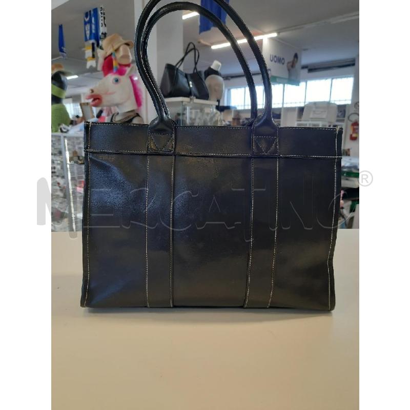 BORSA DONNA CARPISA NERA CUCITURE BIANCHE  | Mercatino dell'Usato Roma rebibbia 2