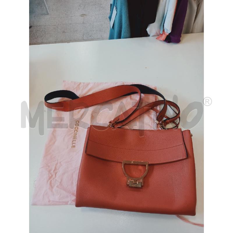 BORSA DONNA COCCINELLE ROSA ANTICO | Mercatino dell'Usato Roma rebibbia 1