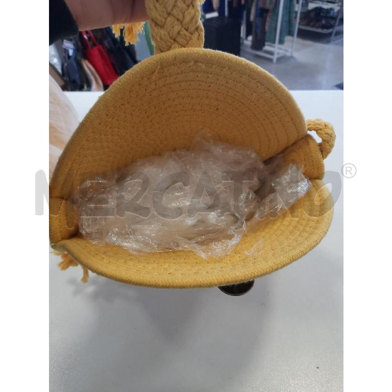BORSA DONNA COTONE GIALLA TONDA BOTTONECROMO | Mercatino dell'Usato Roma rebibbia 3