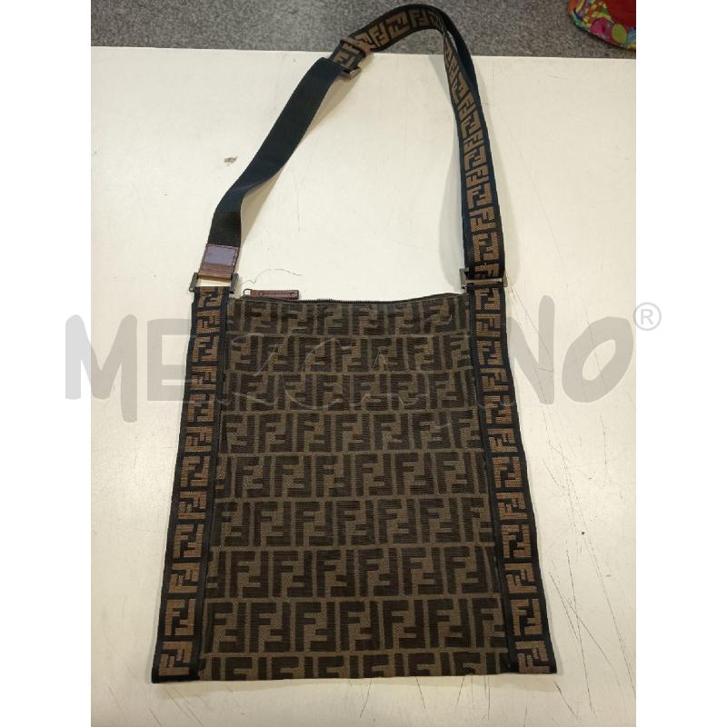 BORSA DONNA FENDI STOFFA  | Mercatino dell'Usato Roma rebibbia 4