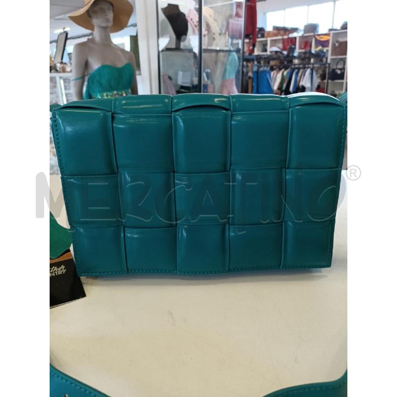 BORSA DONNA LEATHER COUNTRY PAVONE COL PETROLIO | Mercatino dell'Usato Roma rebibbia 2