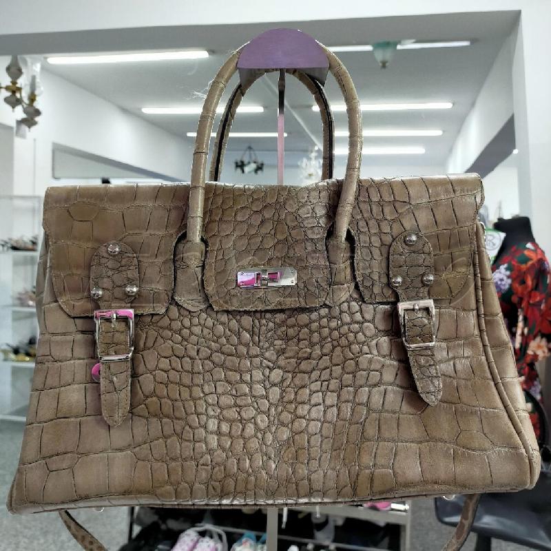 BORSA DONNA RIGIDA VERA PELLE EFFETTO COCC BEIGE | Mercatino dell'Usato Roma rebibbia 1