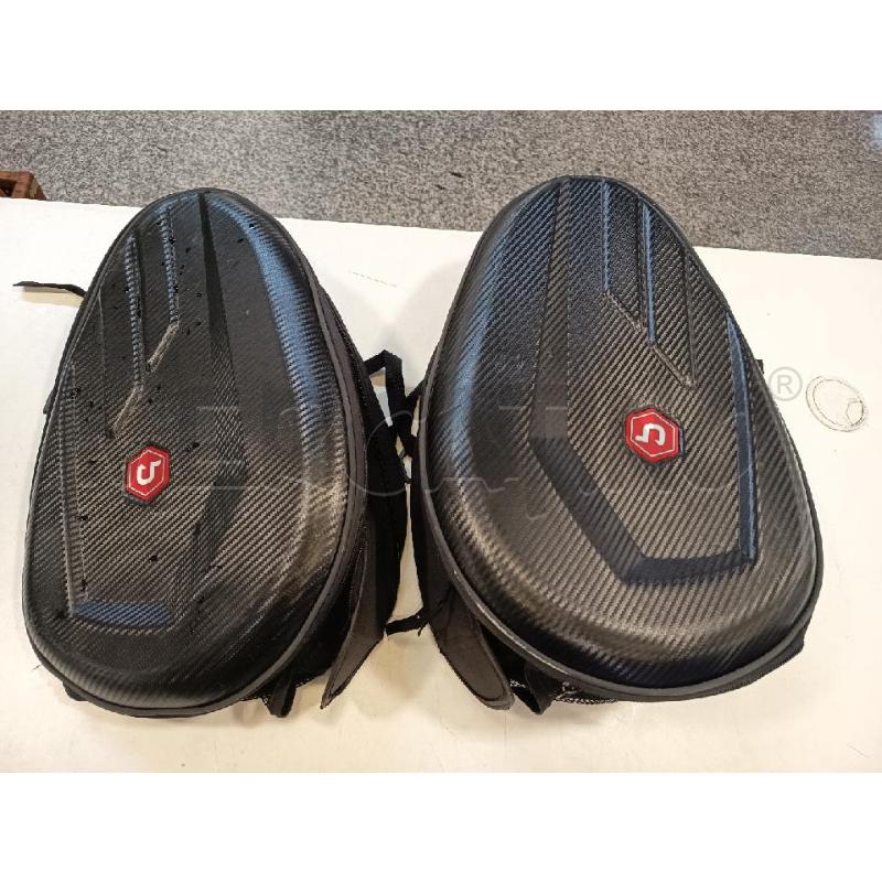 BORSE DA MOTO NERE CON CINGHIE | Mercatino dell'Usato Roma rebibbia 1