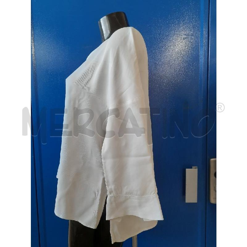 CAMICIA DONNA SANDRO BIANCA 4 BOTTONI SCOLLO A V | Mercatino dell'Usato Roma rebibbia 3