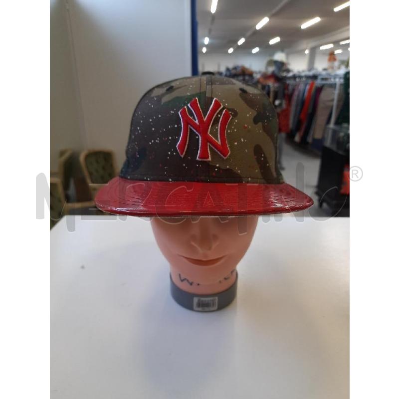 CAPPELLO UOMO NEW YORK MILITARE ROSSO | Mercatino dell'Usato Roma rebibbia 2