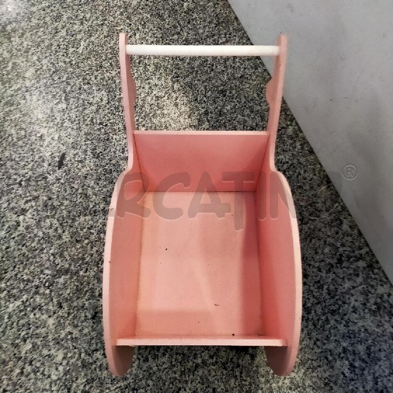 CARRELLINO LEGNO BIMBI BALENA ROSA | Mercatino dell'Usato Roma rebibbia 2