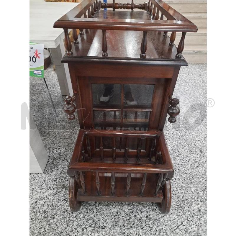 CARRELLO VETRINA PORTA BOTIGLIE  | Mercatino dell'Usato Roma rebibbia 2