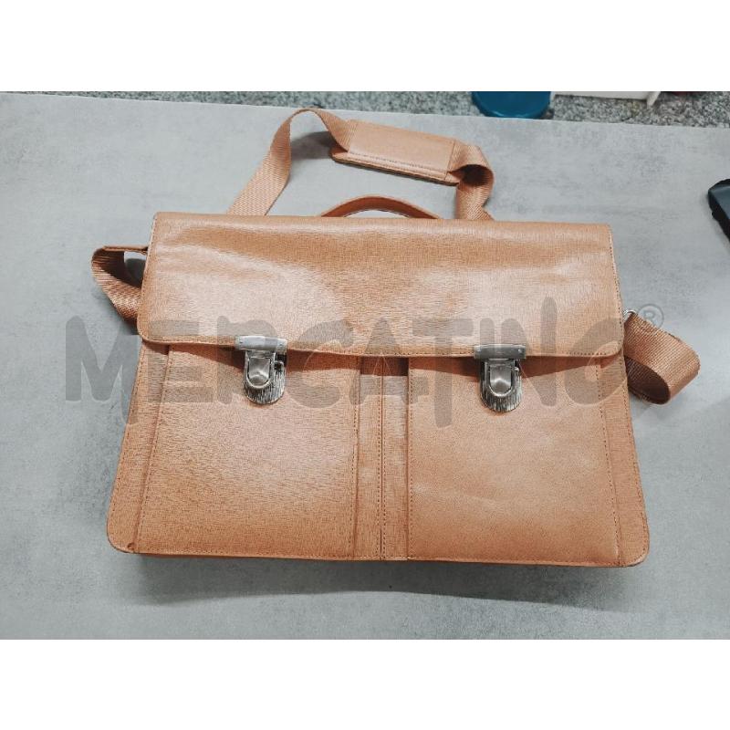 CARTELLA DA LAVORO CAMPO MARZIO DESIGN BEIGE  | Mercatino dell'Usato Roma rebibbia 1