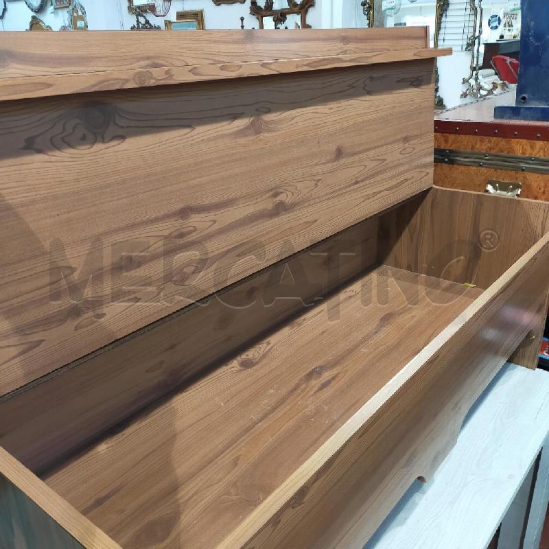 CASSAPANCA FORMICA CON CONTENITORE | Mercatino dell'Usato Roma rebibbia 2