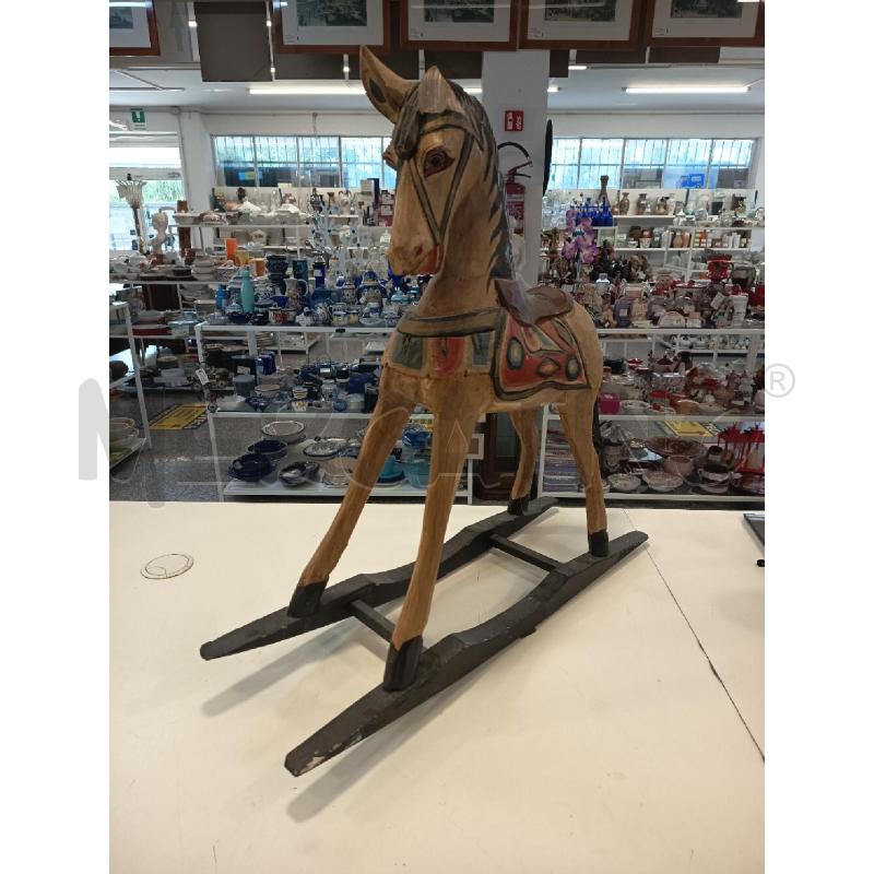 CAVALLO LEGNO DIPINTO DA RIV | Mercatino dell'Usato Roma rebibbia 1