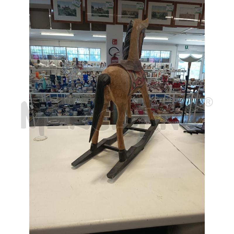 CAVALLO LEGNO DIPINTO DA RIV | Mercatino dell'Usato Roma rebibbia 2