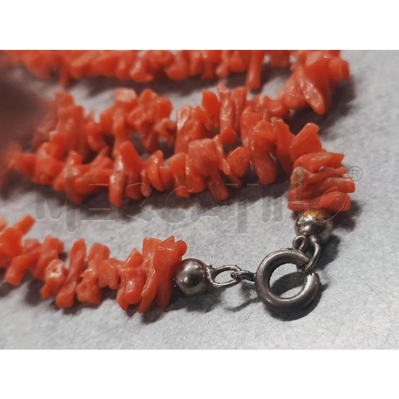 COLLANA RAMETTI CORALLO PICCOLI  | Mercatino dell'Usato Roma rebibbia 3