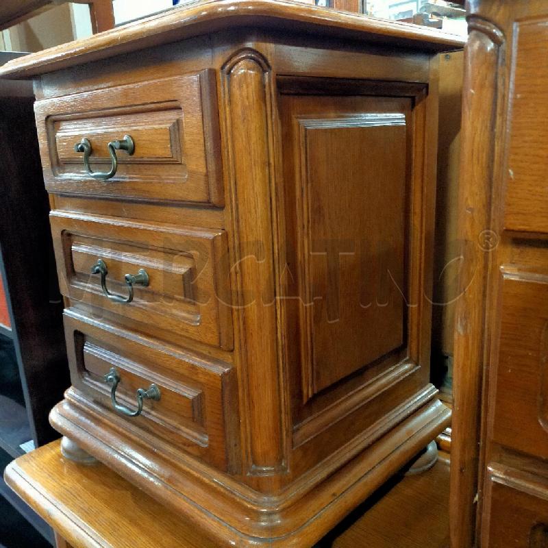COMODINI COPPIA LEGNO NOCE  | Mercatino dell'Usato Roma rebibbia 4