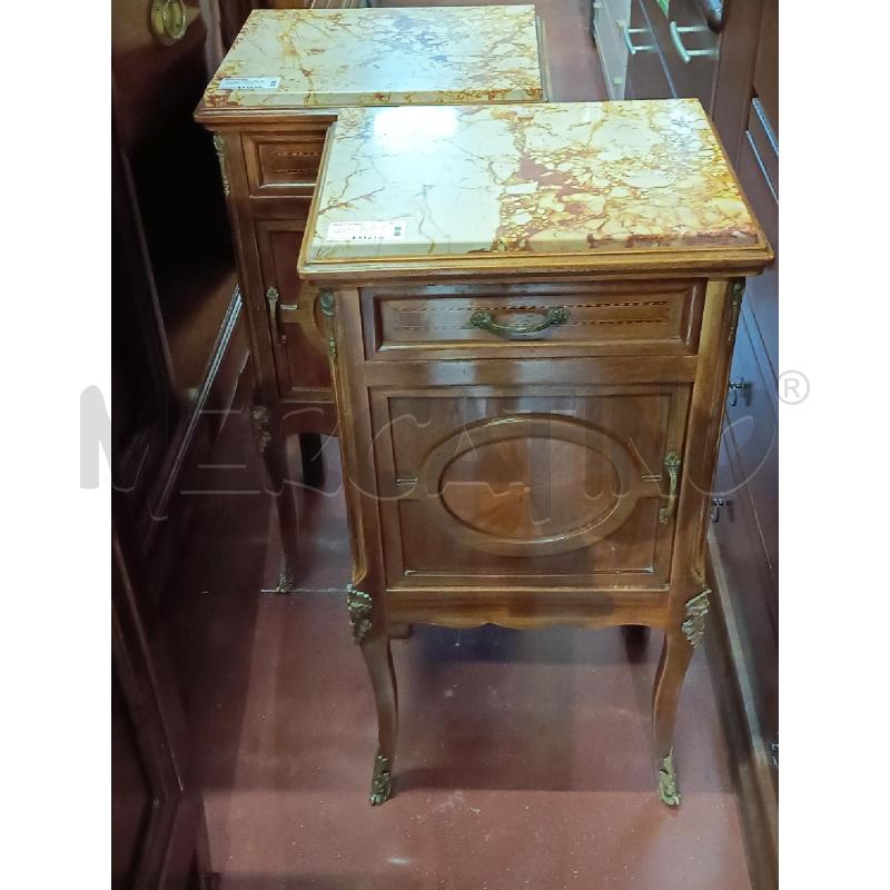 COMODINI COPPIA PIANO MARMO 1/C 1ANTA | Mercatino dell'Usato Roma rebibbia 5