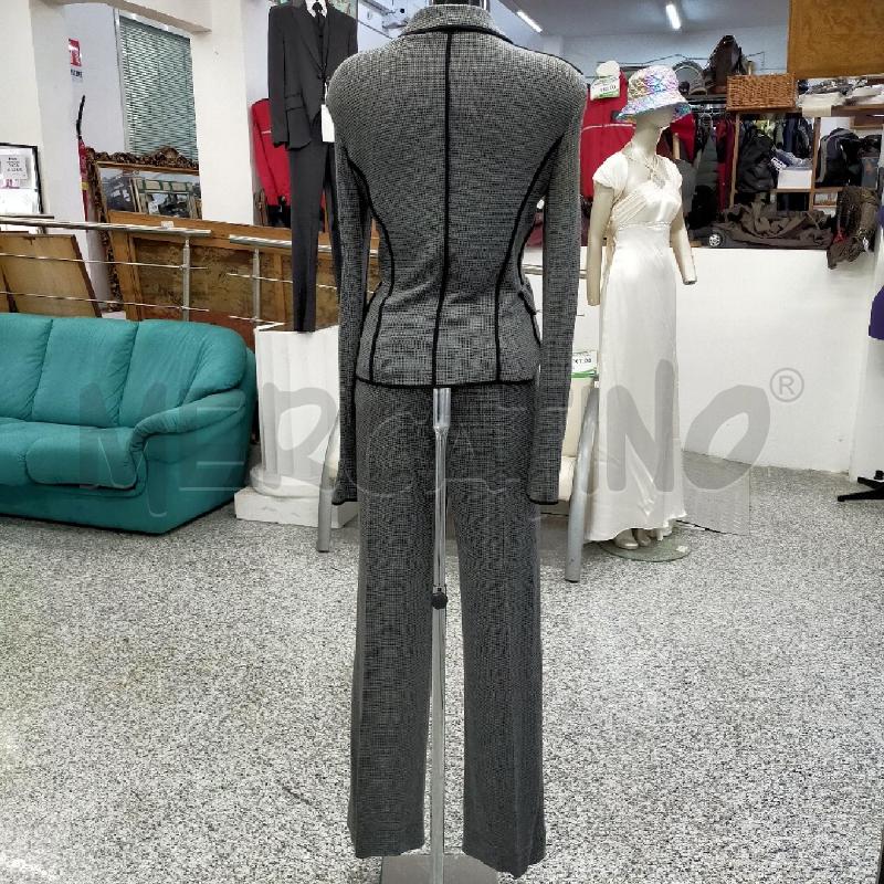 COMPLETO DONNA MARELLA MORBIDO GRIGIO/NERO TGM | Mercatino dell'Usato Roma rebibbia 2