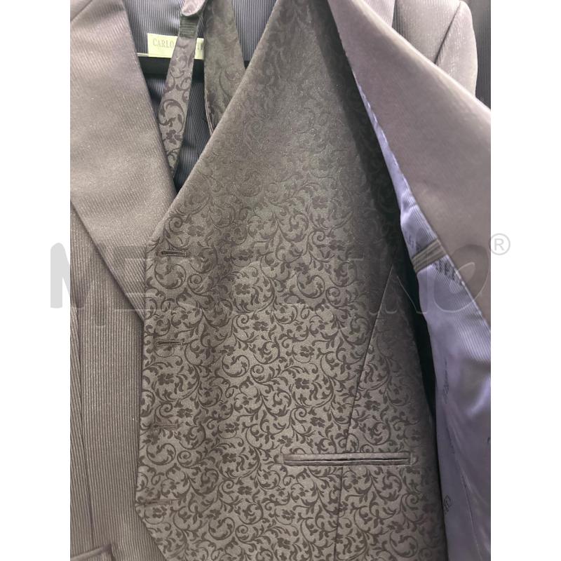 COMPLETO UOMO CARLO PIGNATELLI VIOLA SCURO DAMASCATO TG56 PZ4 | Mercatino dell'Usato Roma rebibbia 2