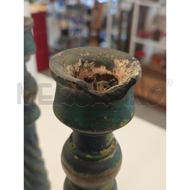 COPPIA CANDELABRI LEGNO DIPINTI VERDI DA RIV | Mercatino dell'Usato Roma rebibbia 3