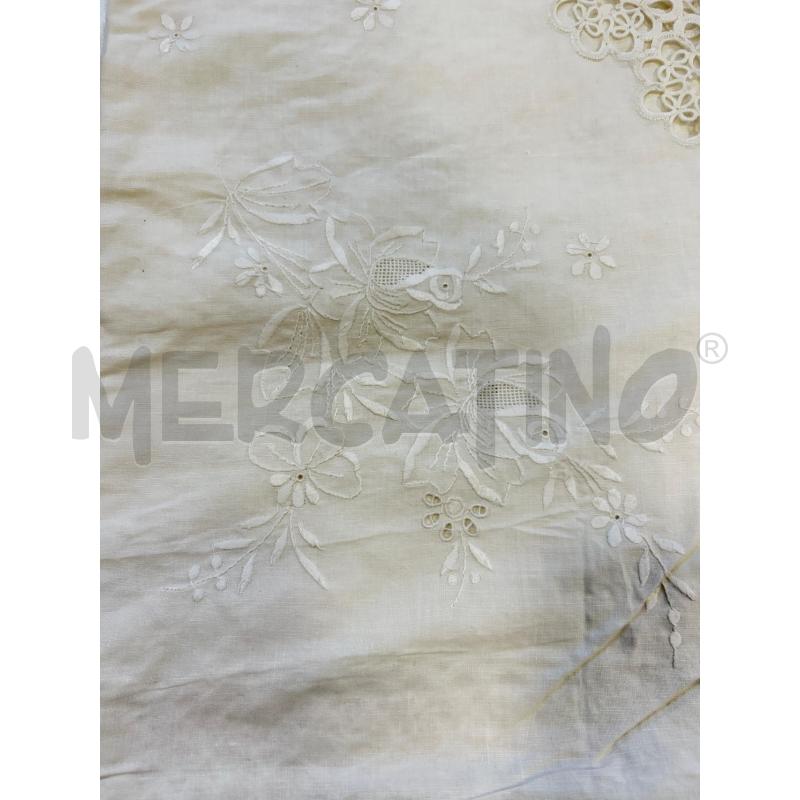COPRILETTO MATRIMONIALE BIANCO RICAMO FIORI FASCIA TRAF | Mercatino dell'Usato Roma rebibbia 2