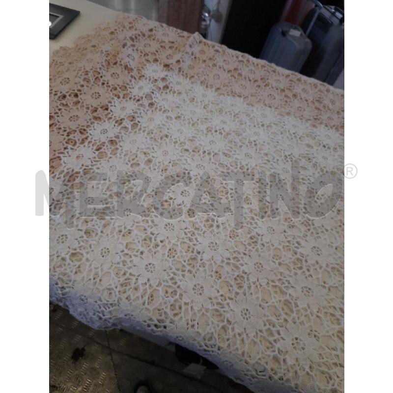 COPRILETTO MATRIMONIALE UNCINETTO BIANCO/BEIGE | Mercatino dell'Usato Roma rebibbia 1