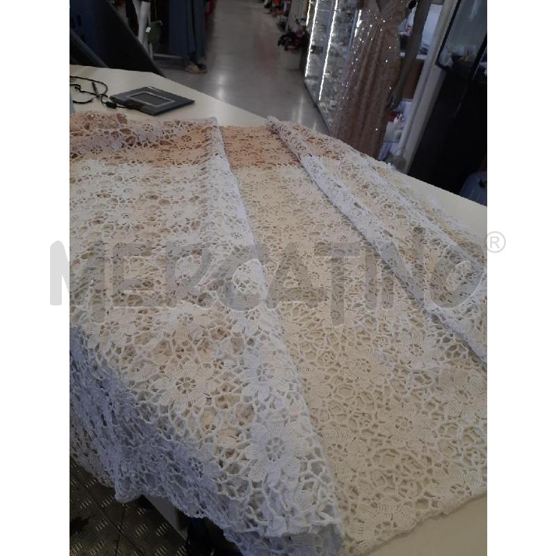 COPRILETTO MATRIMONIALE UNCINETTO BIANCO/BEIGE | Mercatino dell'Usato Roma rebibbia 3