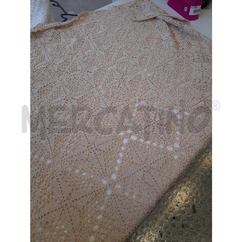 COPRITAVOLA BEIGE RETTANGOLARE UNCINETTO | Mercatino dell'Usato Roma rebibbia 1