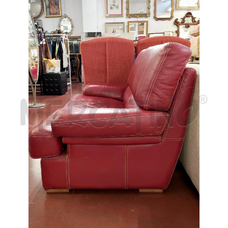 DIVANO 2 POSTI PELLE ROSSO | Mercatino dell'Usato Roma rebibbia 3