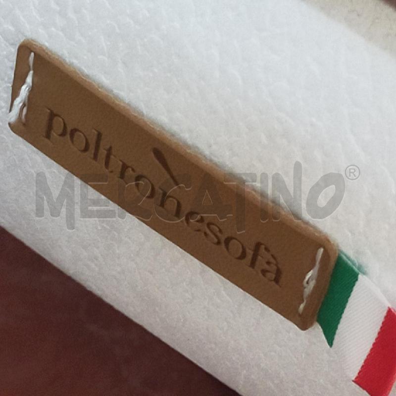 DIVANO 3 POSTI BIANCO/MARRONE+POUF POLTRONE/SOFA' | Mercatino dell'Usato Roma rebibbia 4