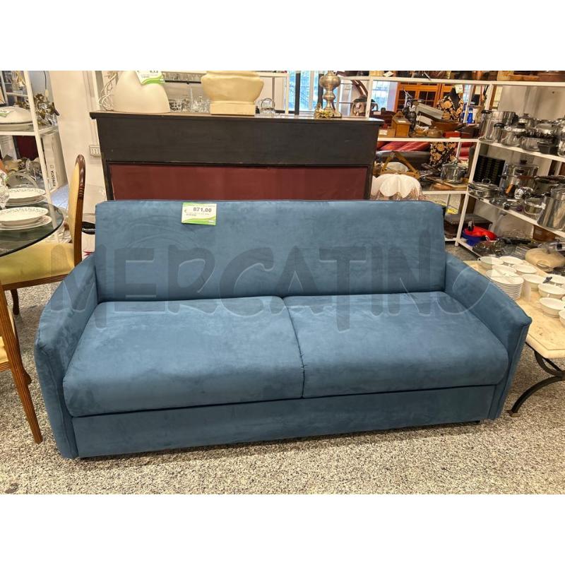 DIVANO LETTO BLU GIOTTO  | Mercatino dell'Usato Roma rebibbia 1