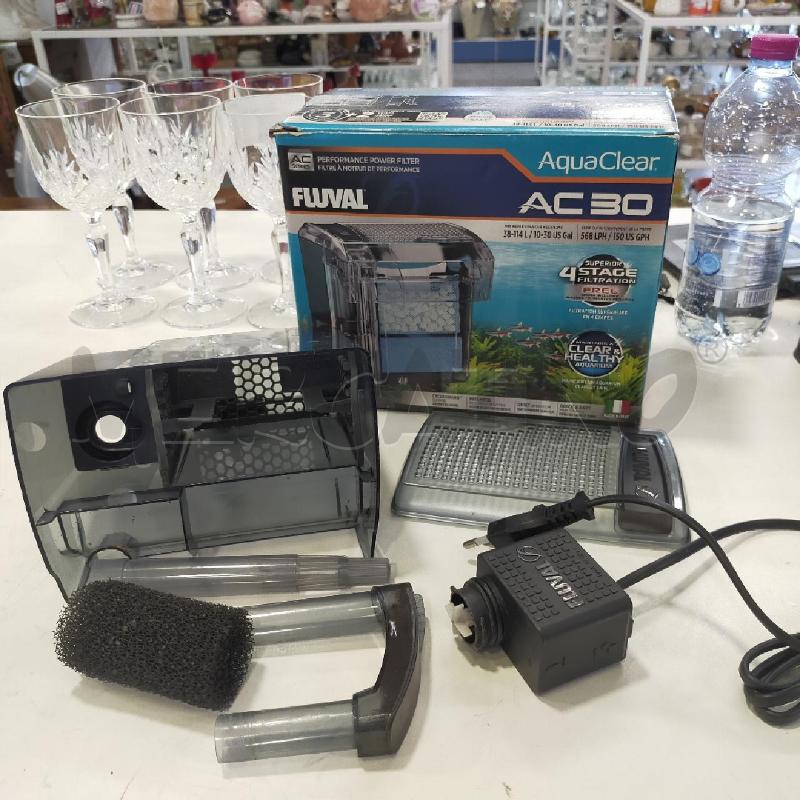 FILTRO PER ACQUARIO FLUVAL AQUACLEAR AC30 | Mercatino dell'Usato Roma rebibbia 1
