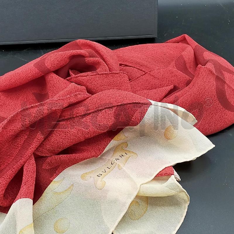 FOULARD BVLGARI ROSSO/BEIGE | Mercatino dell'Usato Roma rebibbia 2
