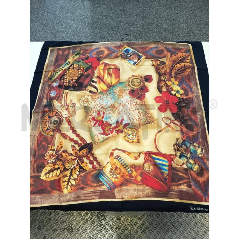 FOULARD GIANNI VERSACE STAMPA B BLU | Mercatino dell'Usato Roma rebibbia 1