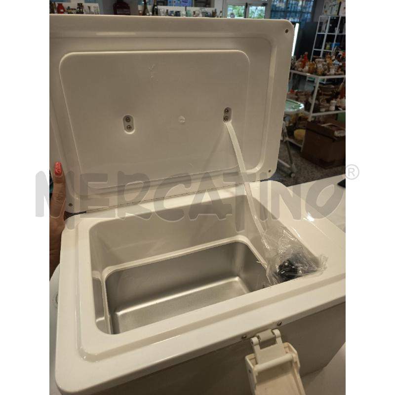 FRIGORIFERO PICCOLO DA AUTO GRIGIO DIAVIAFRIGO | Mercatino dell'Usato Roma rebibbia 3