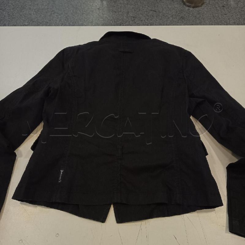 GIACCA DONNA ARMANI NERA 3 BOTT | Mercatino dell'Usato Roma rebibbia 4